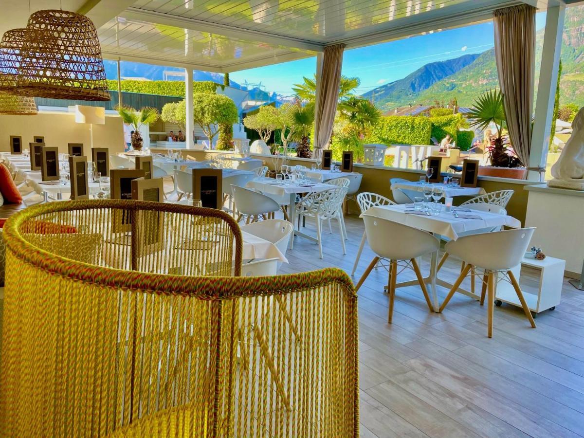 Schlosshof Charme Resort - Hotel & Camping لانا المظهر الخارجي الصورة