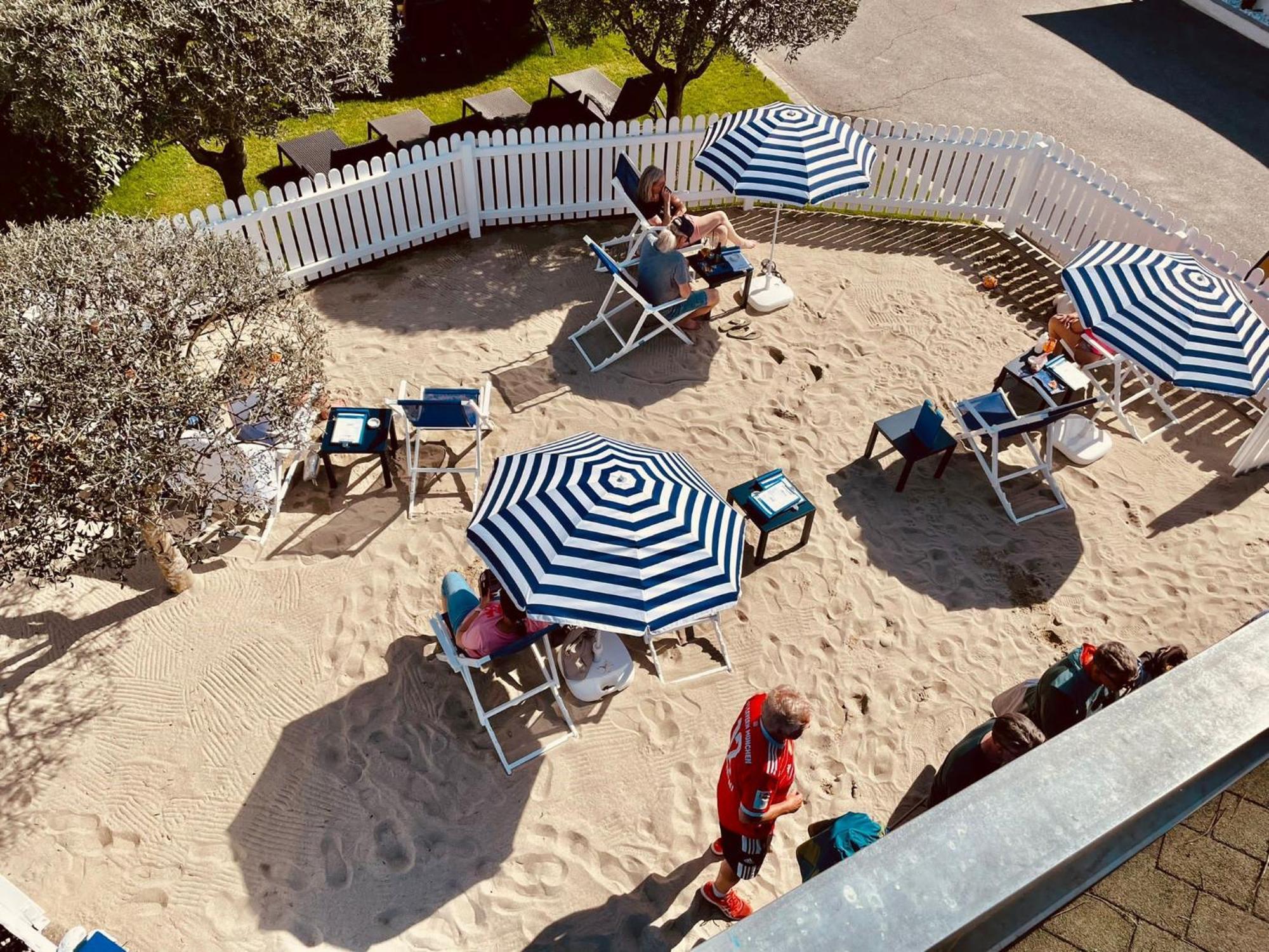 Schlosshof Charme Resort - Hotel & Camping لانا المظهر الخارجي الصورة